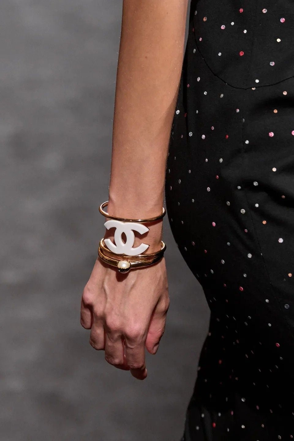Bracciale rigido gold/white cc