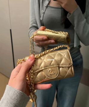 Catena con mini pochette oro