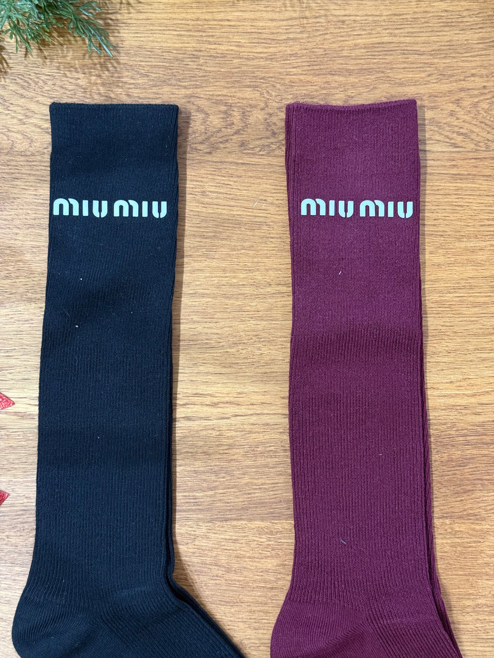 Pack due paia di calzini alti coste miumiu