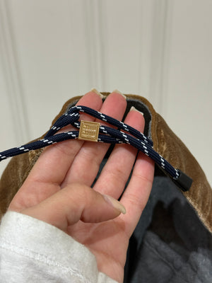 Cappello velluto e cordoncino miumiu