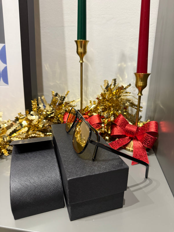 Occhiali Prada sporty