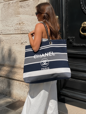 Marina Chain Tote cc