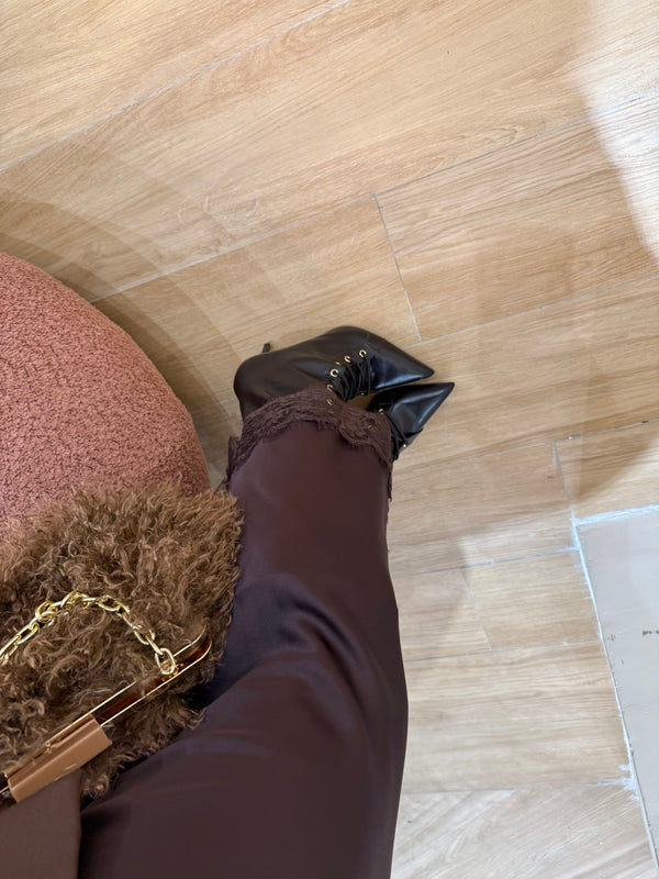 Gonna satin pizzo autunno