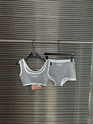 Set coordinato slip e top miu