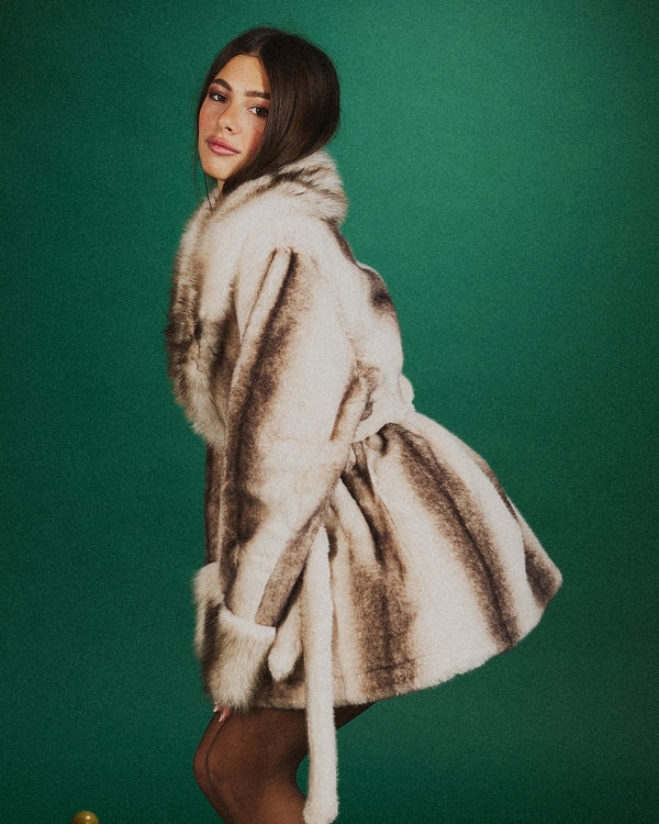 Pelliccia Luxury con cintura