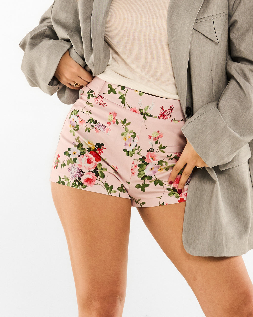 Short Floral Chic lumina
