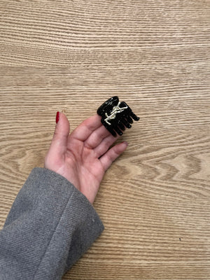 Pinza ysl medium black e gold