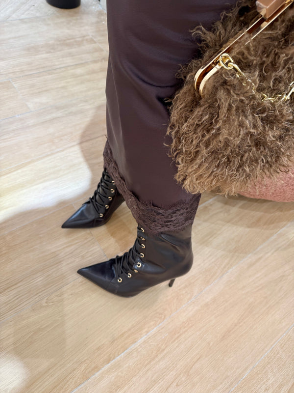 Gonna satin pizzo autunno