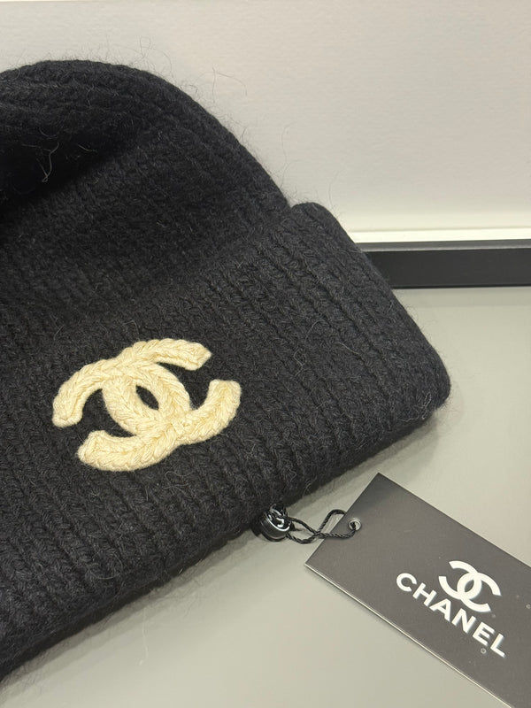 Cappello chanel lana spesso