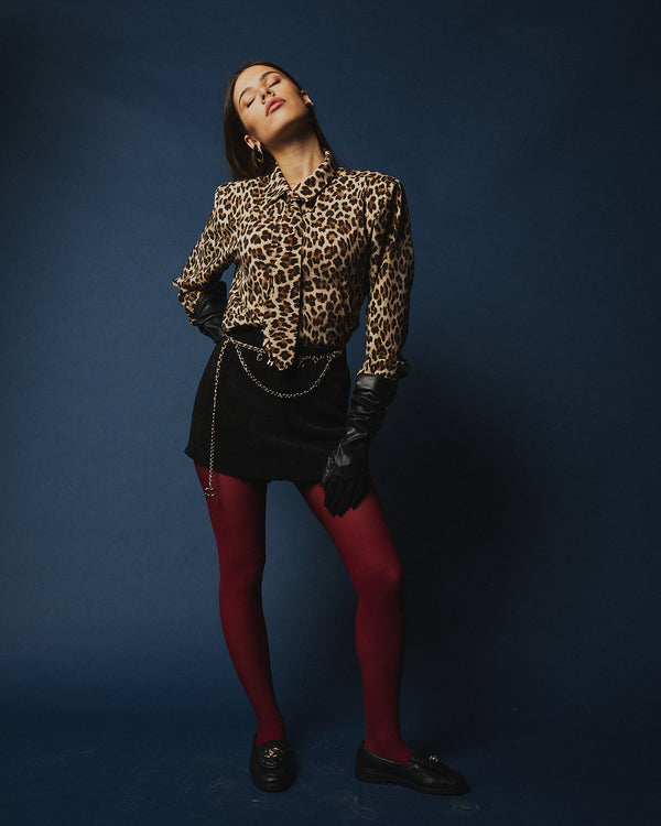 Camicia Leopard con cravatta e spalline