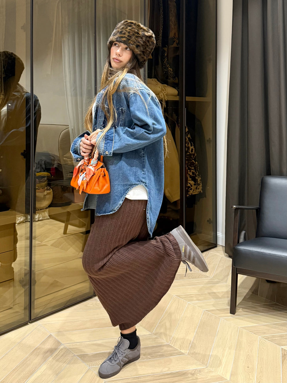 Longuette city in lana