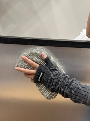 Guanti Miu Miu in lana grigia rigata senza dita