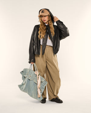 Bomber soft in pelle con accessorio hooded