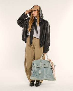 Bomber soft in pelle con accessorio hooded