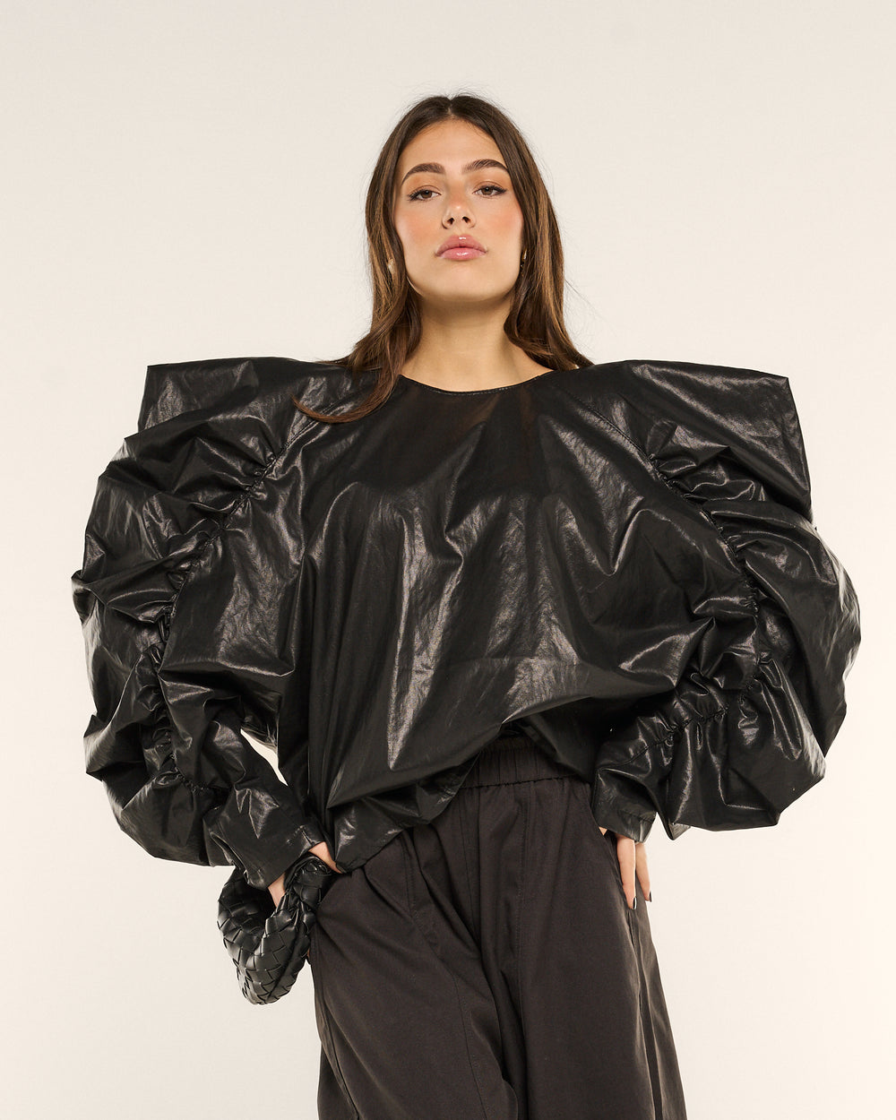 Top “Black Edge”