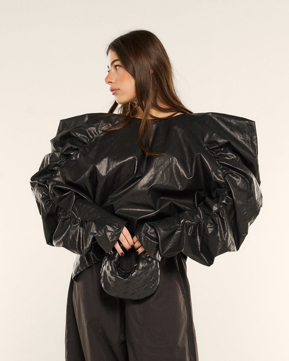 Top “Black Edge”