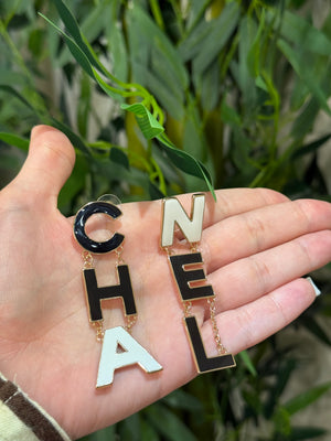 Orecchini chanel black e white