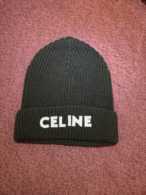 Cappello Celine in lana verde con scritta bianca