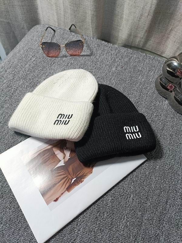 Cappello logo risvolto nero