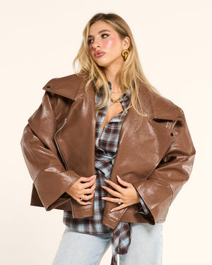 Giacca di pelle semi lucida oversize