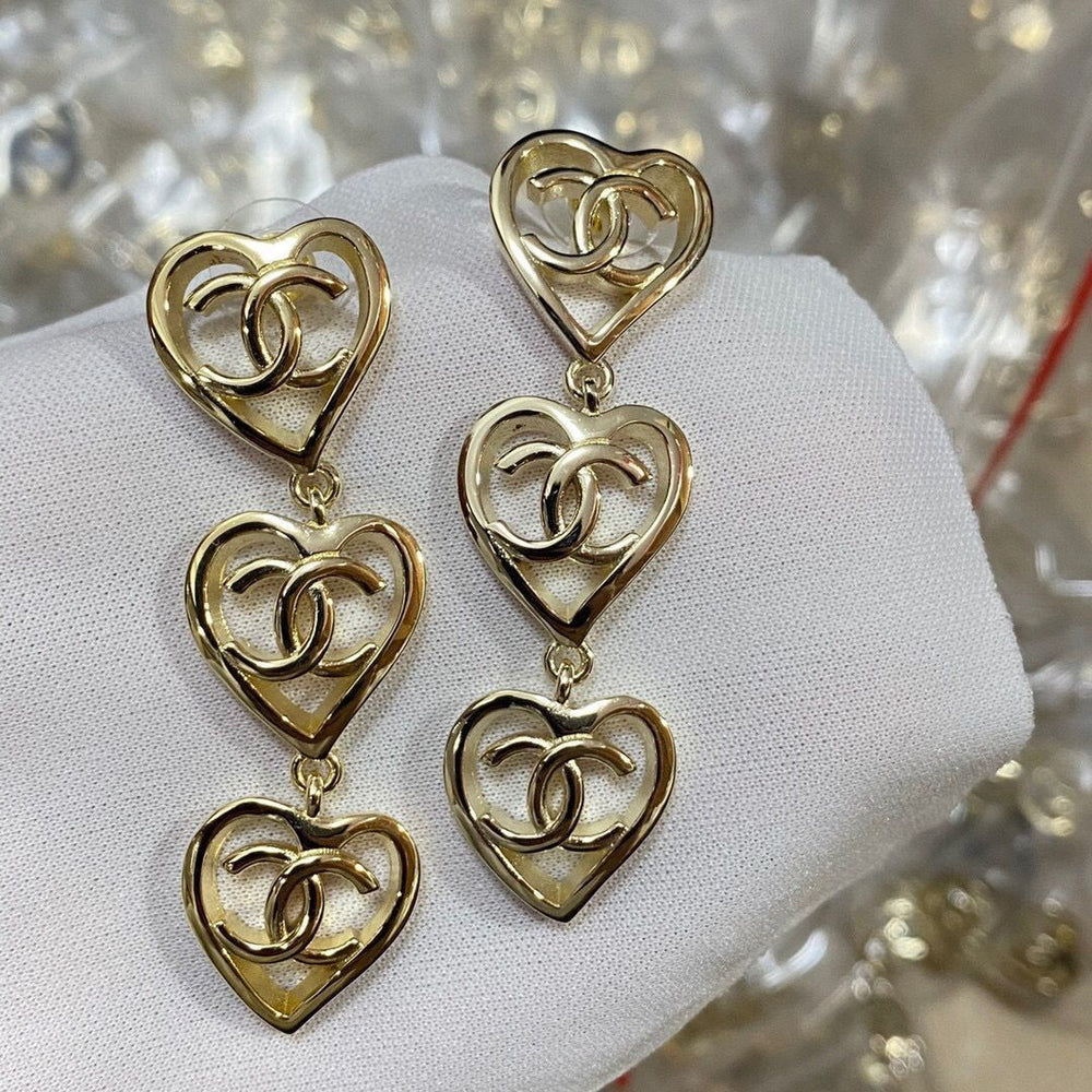 Orecchini cuore pendente