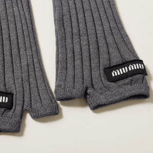 Guanti Miu Miu in lana grigia rigata senza dita