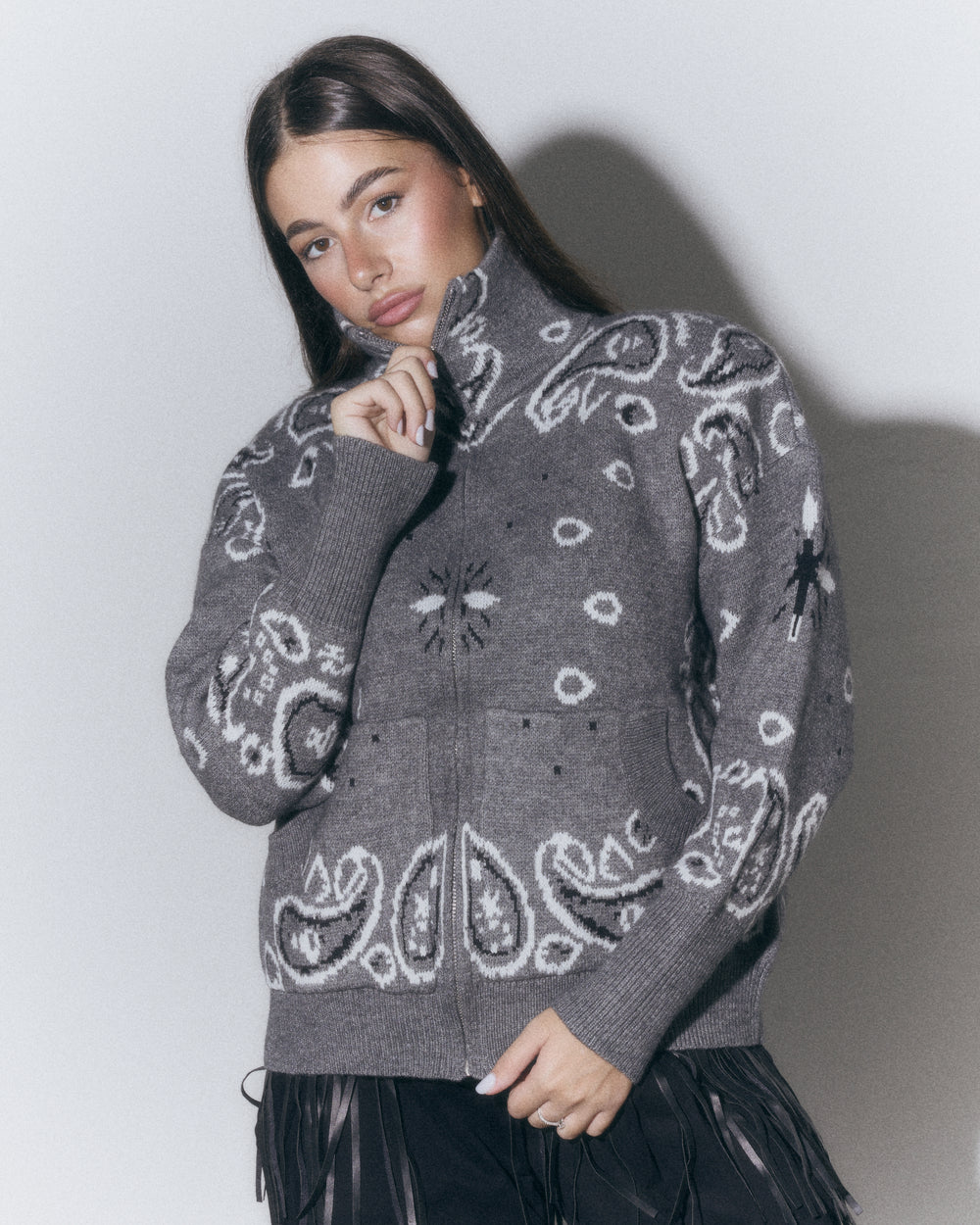 Cardigan con zip fantasia paisley