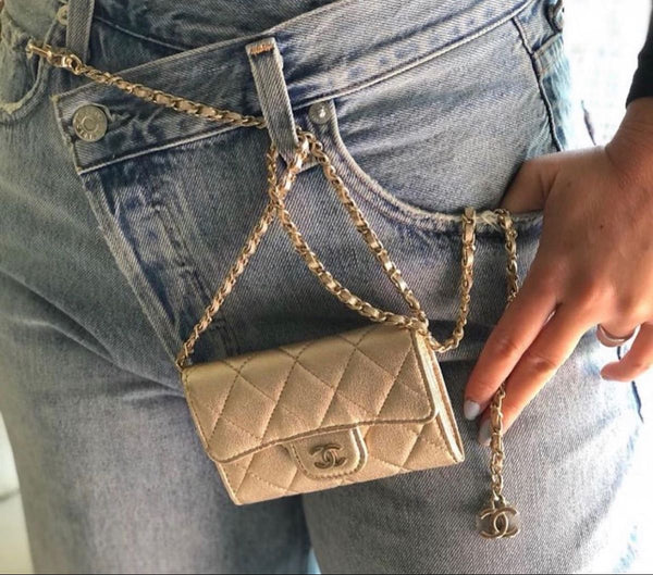 Catena con mini pochette oro