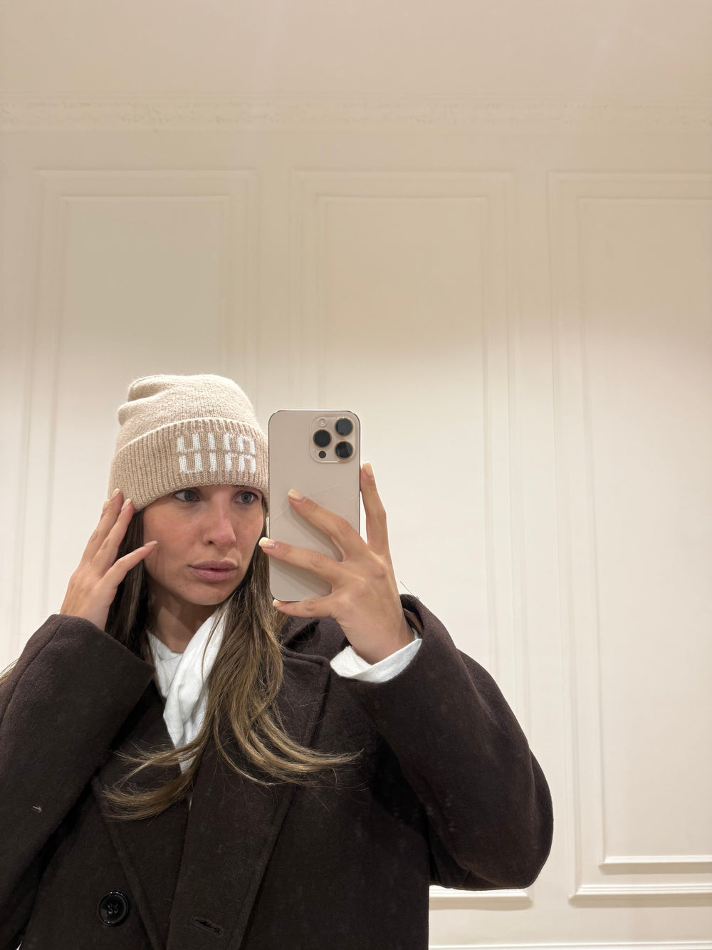 Cappello miumiu classic beige soft