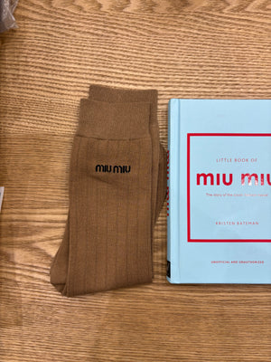 Calzini Miu Miu in cotone beige con logo nero