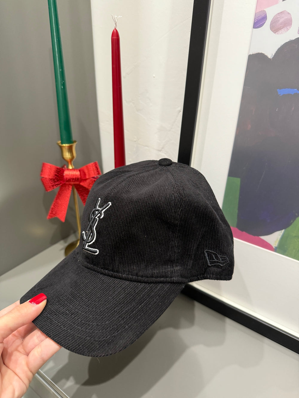 Cappello YSL velluto nero